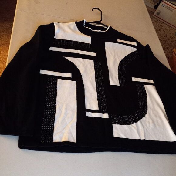 Alfred Dunner Women's Bead Embellished White and Black Sweater Granny Chic - Picture 1 of 5